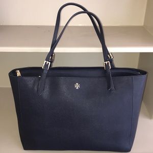 Tory Burch Large York Buckle Tote